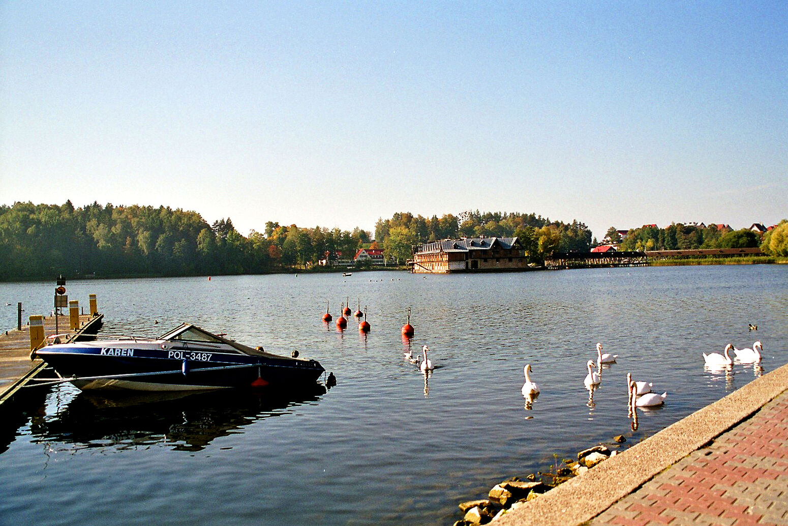 Mare Baltikum Reisen, Christine Salten, Andres Vainumäe, Individualreisen, Gruppenreisen, PKW-Rundreisen, Fahrradtouren, Naturbeobachtung, Vogelbeobachtung, Wanderreisen, Baltikum, Estland, Lettland, Litauen, Polen, Skandinavien, Schweden, Stockholm, Russland, St. Petersburg, Tallinn, Winterreisen, Finnland, Riga, Helsinki, Vilnius, Stockholm, Städtereise, Ostseekurzreisen, Norwegen, Hurtigruten, Oslo, Bergen, Ostseeurlaub, Kurische Nehrung, Memel, Klaipeda, Aktivreisen, Spezialveranstalter, Baltikum, Kaliningrader Gebiet, Königsberg, Strandurlaub, Ostseefähren, Kreuzfahrten Ostsee, Mare Baltikum, Tagesausflüge, Moorwanderung, Lappland, Skigebiet Ylläs, Flughafen Kittilä